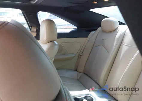 2012 Cadillac Cts Performance z USA, uszkodzony, nr VIN 1G6DJ1E33C0110488